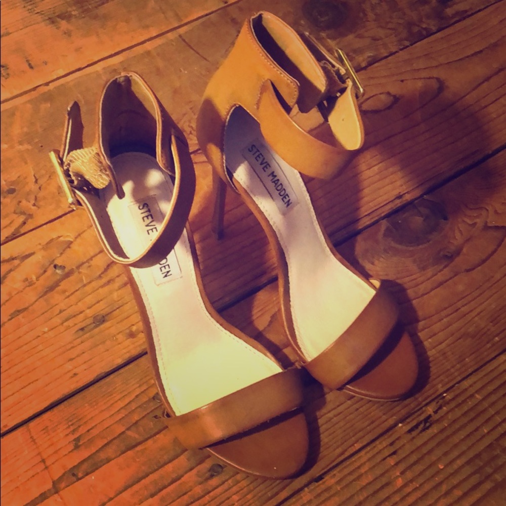 Steve Madden Marlenee sandals